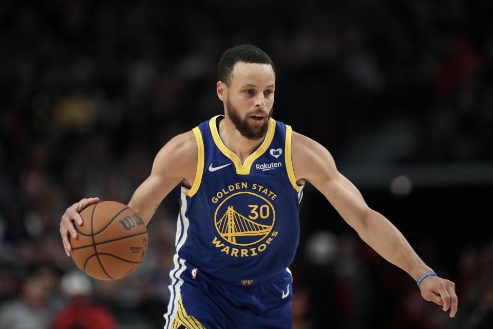 Stephen Curry inks record-breaking one-year, $62.6 million deal to remain with Golden State Warriors until 2027: source