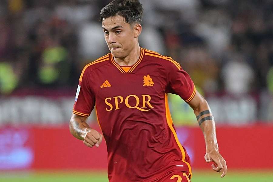 Argentine Coach Scaloni: Dybala from Roma Deserves a Spot