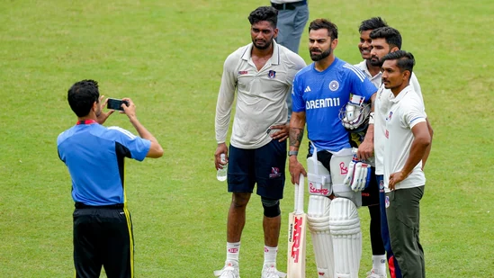 Virat Kohli's Heartwarming Gesture Amazes Net Bowler Who Dismissed Him Twice with 135kph Deliveries: 'Kitne Saal ke Ho?'