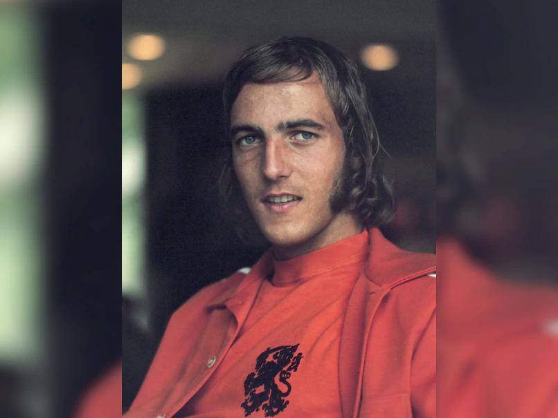 In Memoriam: Tributes Flow for Dutch Legend Who Was Part of 'Total Football' Team