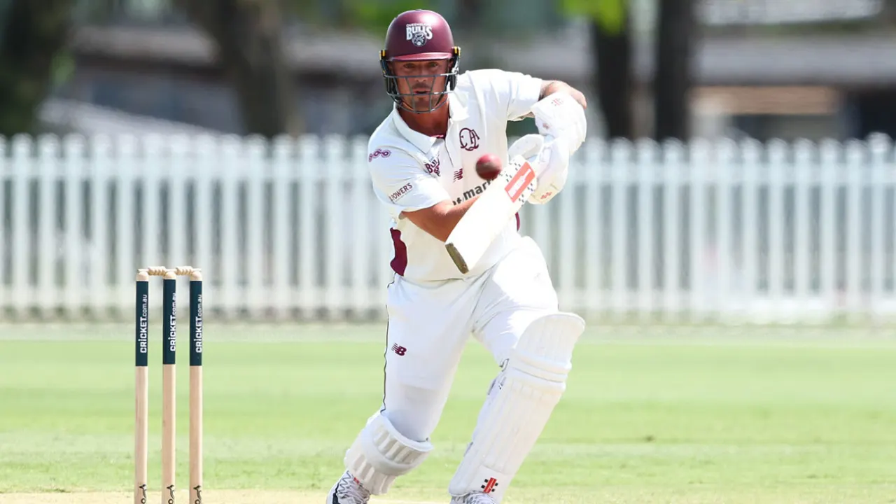 McDermott and Peirson stage comeback after Meredith's explosive spell rattles Queensland