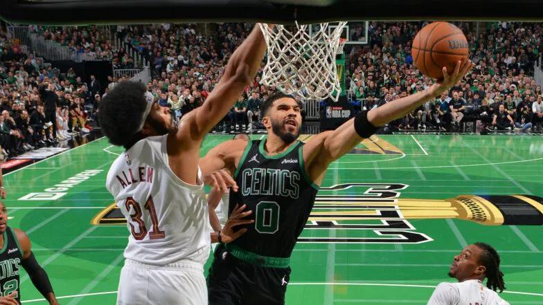 Celtics End Cavaliers' Undefeated Streak, Handing Them First Loss of the Season